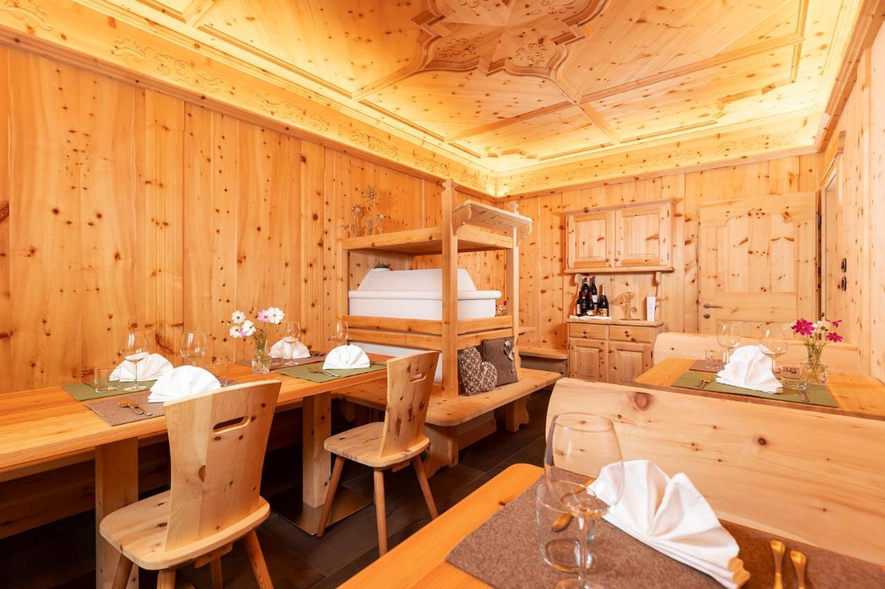 Alpenhotel La Montanara Рокка-Пьеторе Экстерьер фото