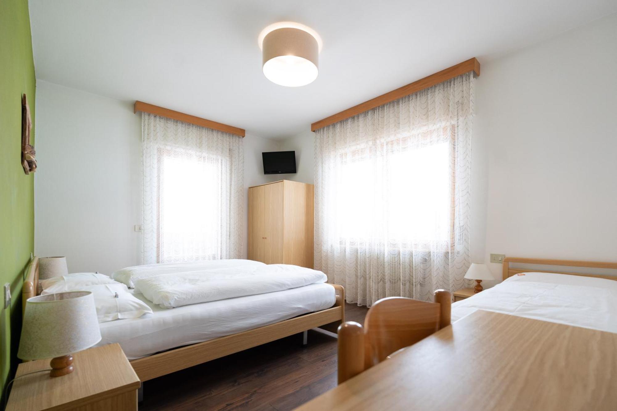 Alpenhotel La Montanara Рокка-Пьеторе Экстерьер фото
